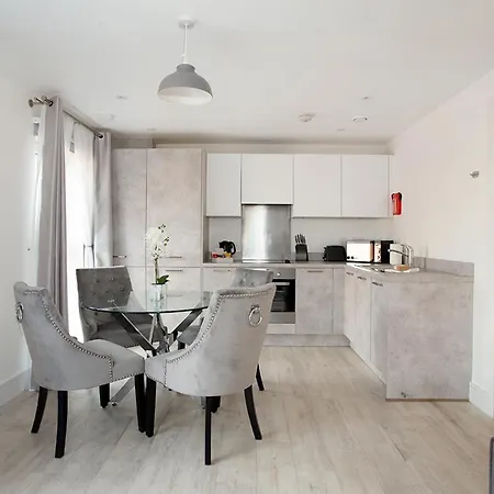 Deanery Court Vittrum Suites Southampton Camera foto