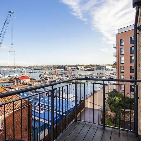 Deanery Court Vittrum Suites Southampton Camera foto