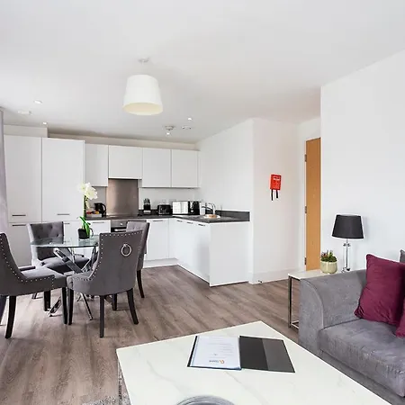 Deanery Court Vittrum Suites Southampton Camera foto