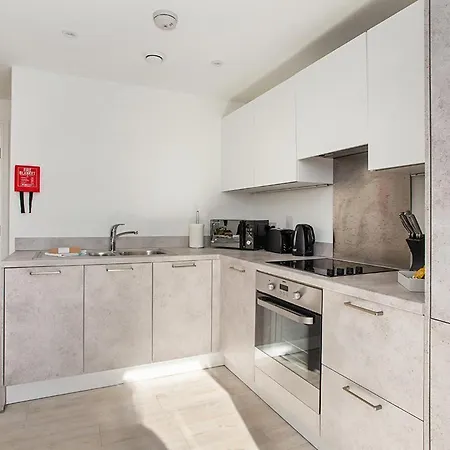Deanery Court Vittrum Suites Southampton Camera foto