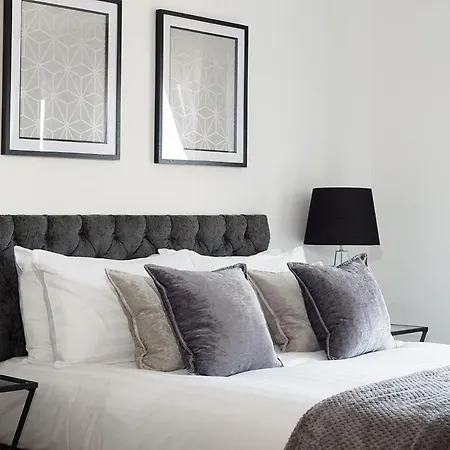 Deanery Court Vittrum Suites Southampton Camera foto