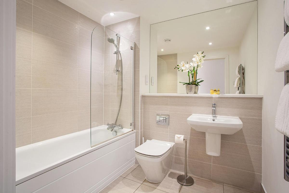 Deanery Court Vittrum * Саутгемптон