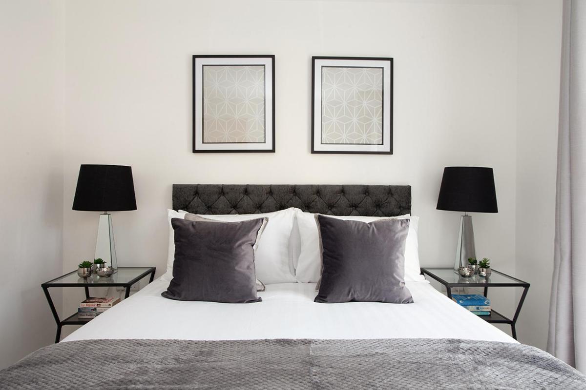 Апартаменты Deanery Court Vittrum *