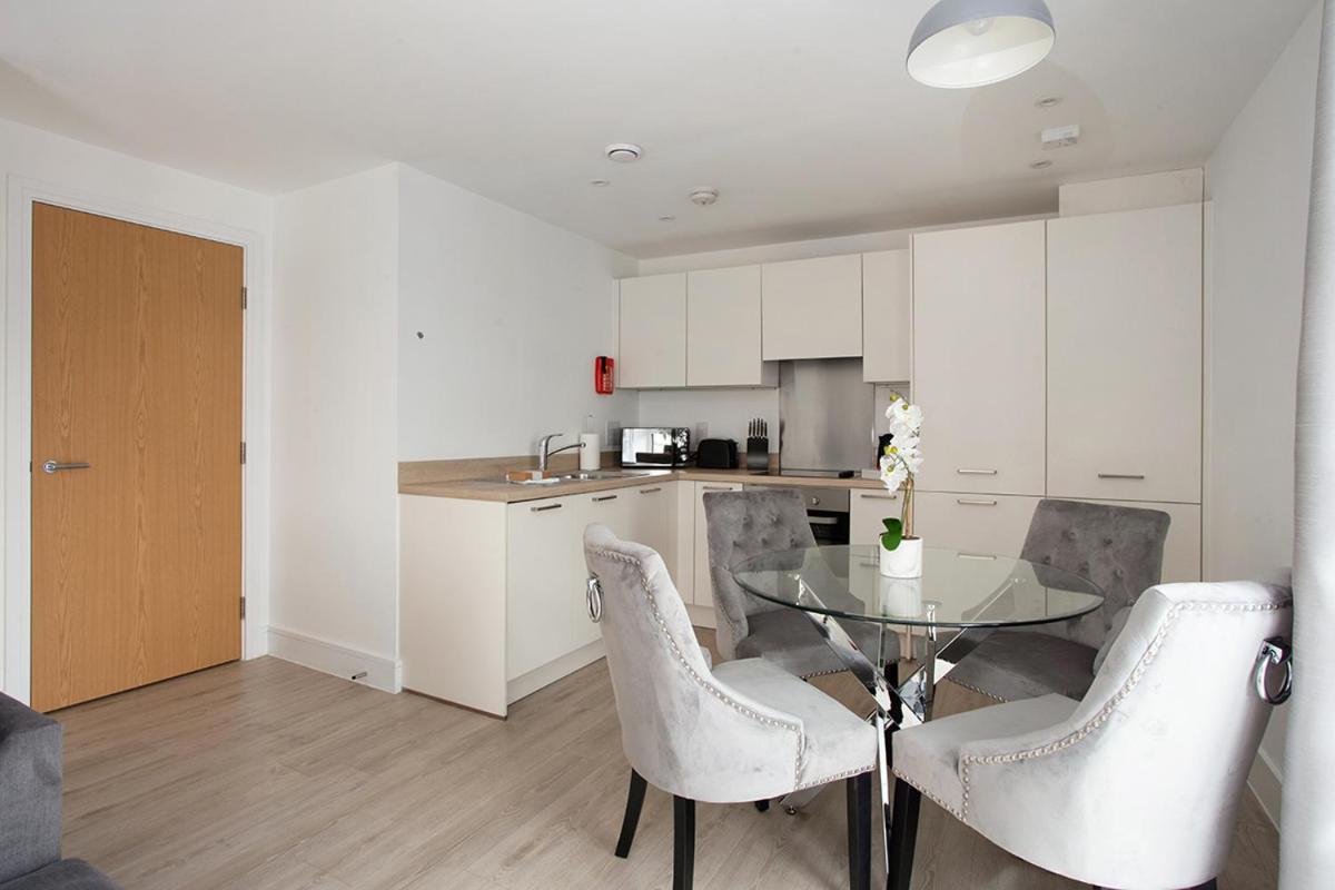 Deanery Court Vittrum Апартаменты *